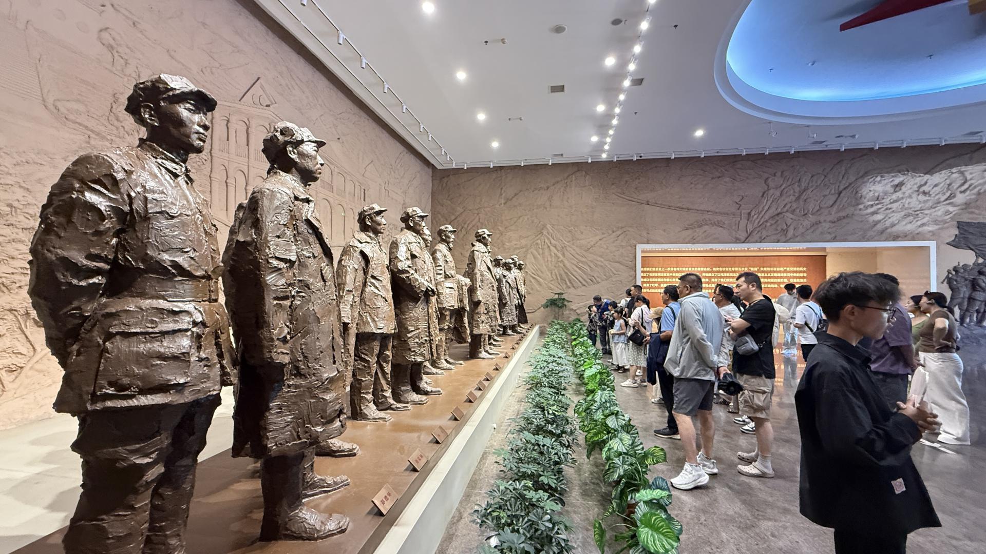 重走長征路系列|「這盛世如您所願」:老紅軍後代駐守紅軍街50年 大灣區媒體遵義尋訪長征初心